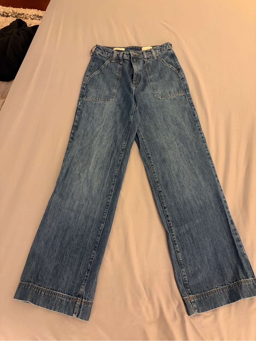 Universal Thread Wide-Leg Blue Denim Jeans